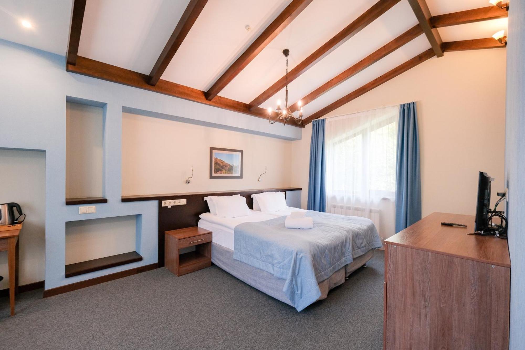 Oi-Qaragai Mountain Resort Besqaynar エクステリア 写真