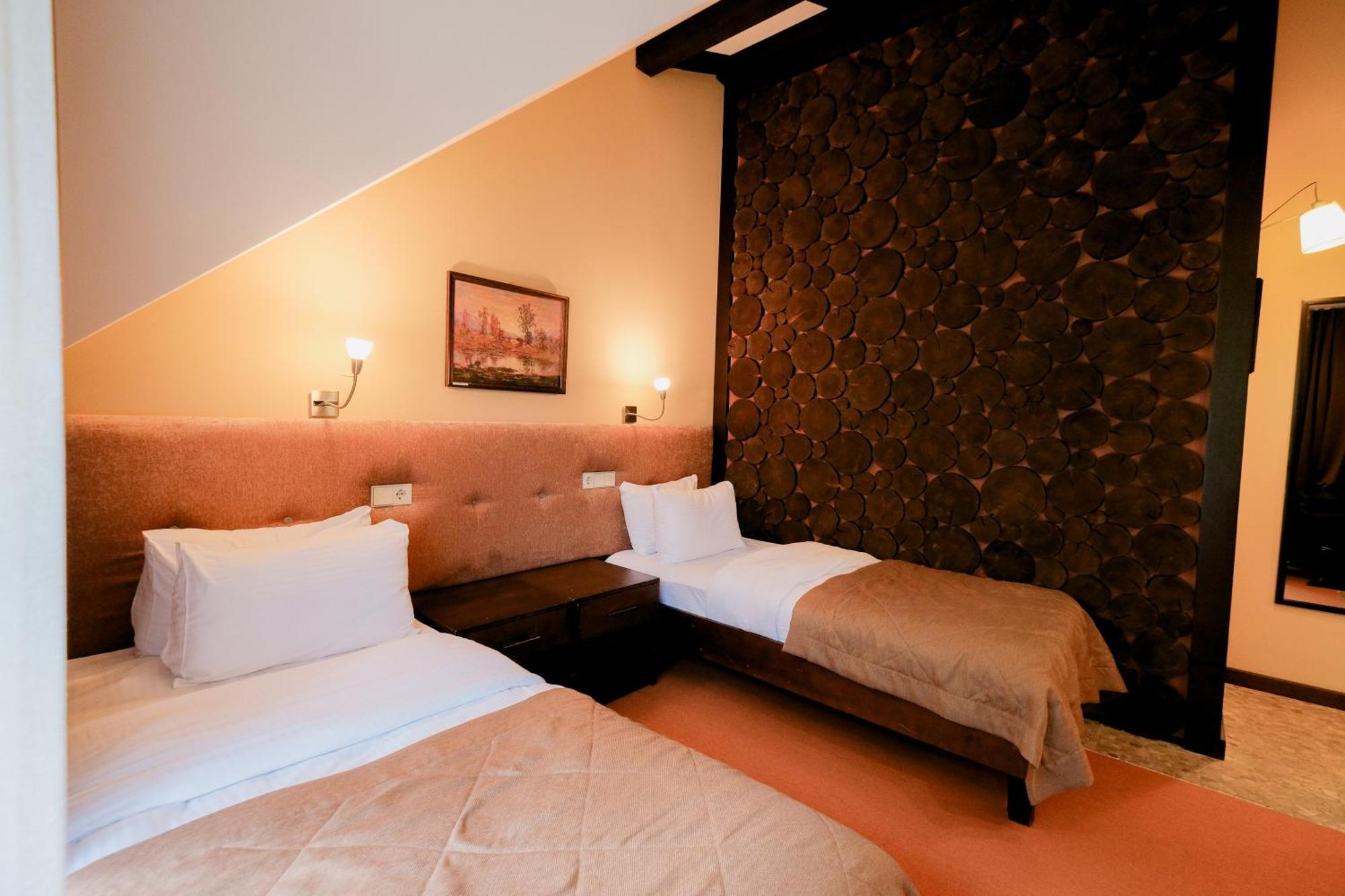 Oi-Qaragai Mountain Resort Besqaynar エクステリア 写真