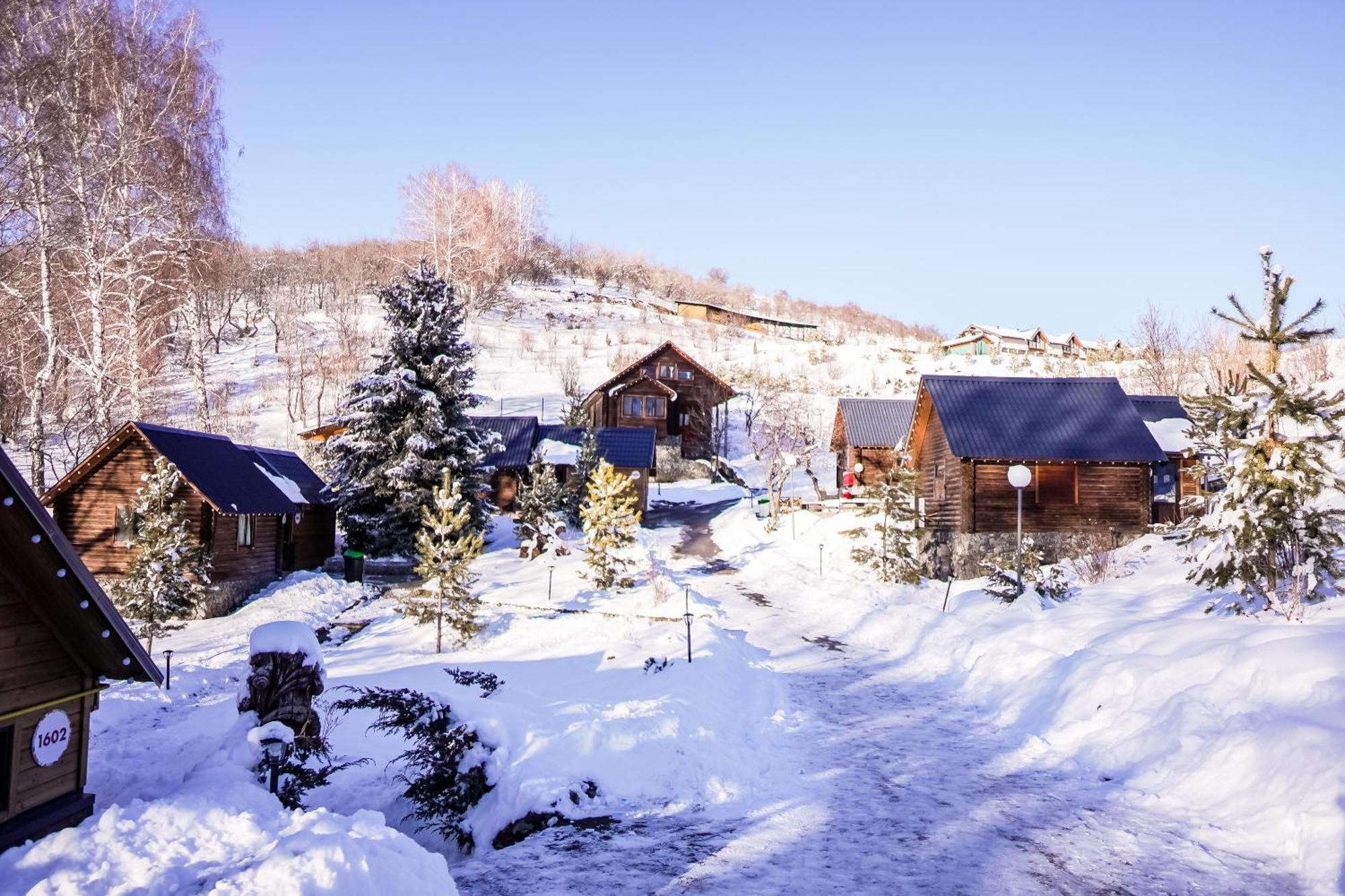 Oi-Qaragai Mountain Resort Besqaynar エクステリア 写真
